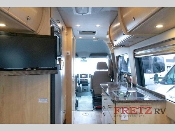 2013 Leisure Travel Free Spirit for sale in Souderton, PA – photo 8