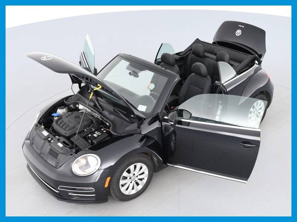 2019 VW Volkswagen Beetle 2 0T S Convertible 2D Convertible Black for sale in Ashtabula, OH – photo 15