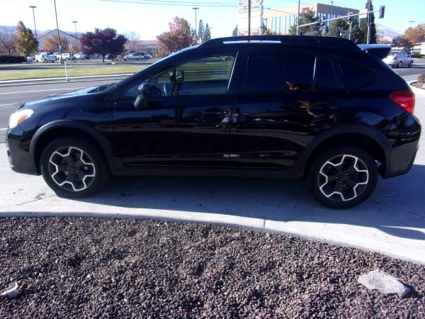2013 SUBARU XV CROSSTREK PREMIUM! 5-SPEED! BLACKED OUT! E-Z... for sale in Reno, NV – photo 8