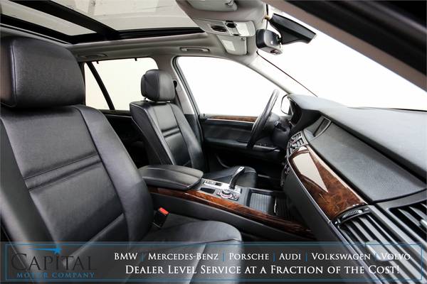 Exceptionally Clean 11 BMW X5 35i AWD w/Panoramic Moonroof, Tow Pkg for sale in Eau Claire, WI – photo 6
