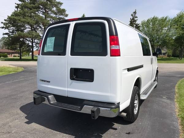 2018 Chevrolet G2500 Express Cargo Van ****FULL POWER OPTIONS**** for sale in Swartz Creek,MI, MI – photo 6