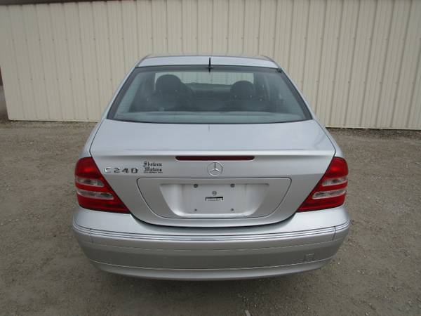 2002 Mercedes-Benz C-Class C240 Sedan - - by dealer for sale in Wilmington, OH – photo 6