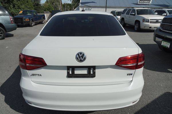 2015 Volkswagen Jetta TDI S - GET APPROVED TODAY!!! for sale in Everett, WA – photo 5