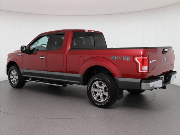 2017 Ford F-150 XLT - - by dealer - vehicle automotive for sale in Tyngsboro, MA – photo 10