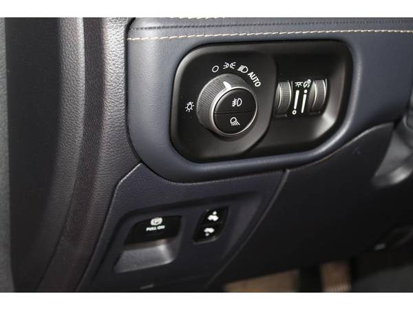 2019 Ram 1500 Limited - - by dealer - vehicle for sale in Brownfield, TX – photo 15