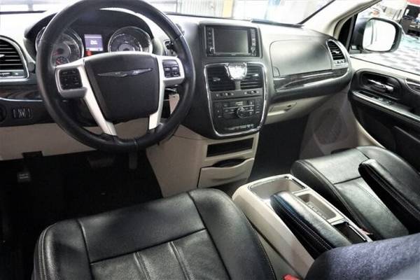 2014 Chrysler Town & Country Touring Passenger Van for sale in Portland, OR – photo 10