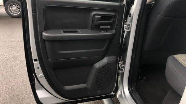 2012 Ram 1500 ST 90 DAYS NO PAYMENTS OAC! 4x4 ST 4dr Quad Cab 6 3 for sale in Portland, OR – photo 19