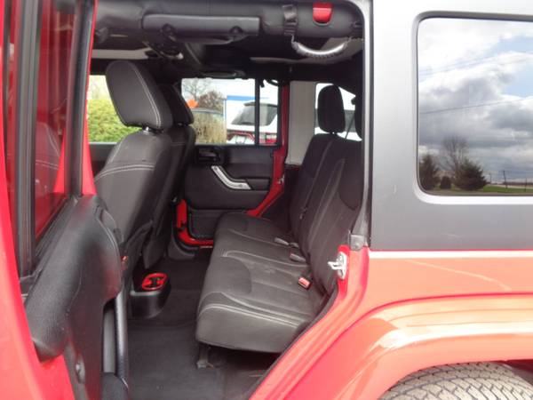2014 Jeep Wrangler Unlimited 4WD 4dr Sahara - - by for sale in Frankenmuth, MI – photo 13