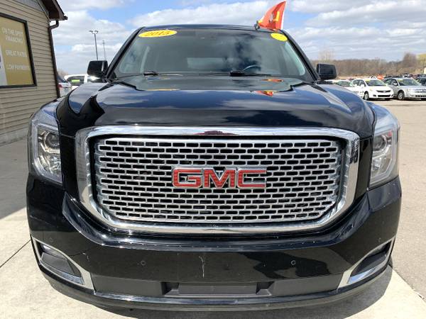 2015 GMC Yukon 4WD 4dr Denali - - by dealer - vehicle for sale in Chesaning, MI – photo 2