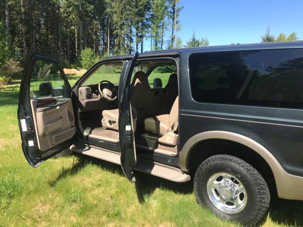9 Seatbelts & Toy Hauler - 2000 Ford Excursion - - by for sale in Carnation, WA – photo 11