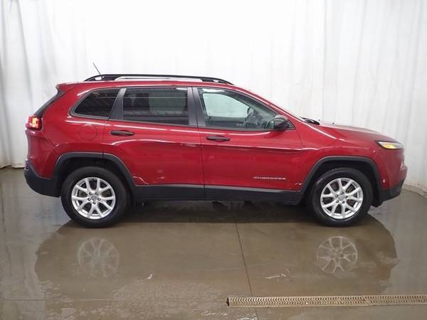 2016 Jeep Cherokee Sport for sale in Perham, ND – photo 10
