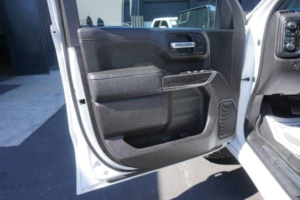 2020 Chevrolet Chevy Silverado 1500 LTZ Pickup 4D 6 1/2 ft [ Only for sale in Sacramento , CA – photo 14
