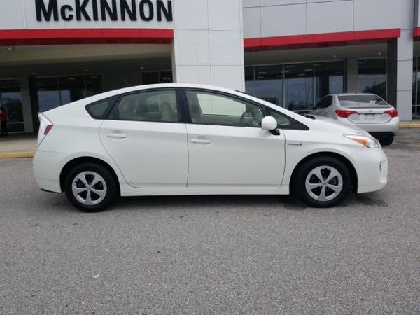 2015 Toyota Prius Four - cars & trucks - by dealer - vehicle... for sale in Clanton, AL – photo 5