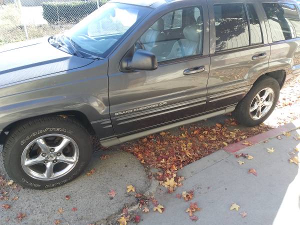 2002 grand cherokee Overland - cars & trucks - by owner - vehicle... for sale in Salinas, CA – photo 3