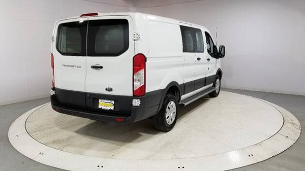 2018 Ford Transit Van T-250 130 Low Rf 9000 GVWR Swing-Out RH Dr for sale in Jersey City, NJ – photo 5