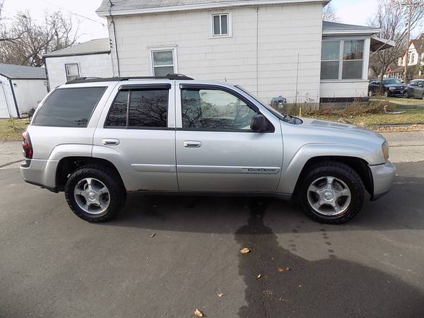 2004 Chevy Trailblazer LS 4WD (#8183) - cars & trucks - by dealer -... for sale in Minneapolis, MN – photo 4