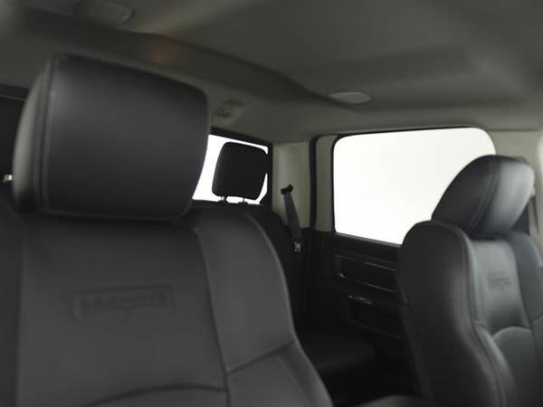 2016 Ram 2500 Crew Cab Laramie Pickup 4D 6 1/3 ft pickup Black - for sale in Chattanooga, TN – photo 5
