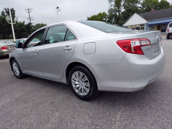 2014 Toyota Camry XLE - cars & trucks - by dealer - vehicle... for sale in Baltimore, MD – photo 4