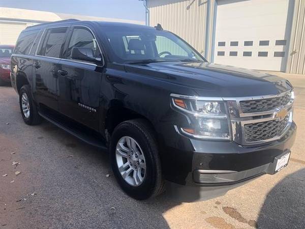 2019 CHEVROLET SUBURBAN LT - SUV - cars & trucks - by dealer -... for sale in Gillette, WY – photo 8