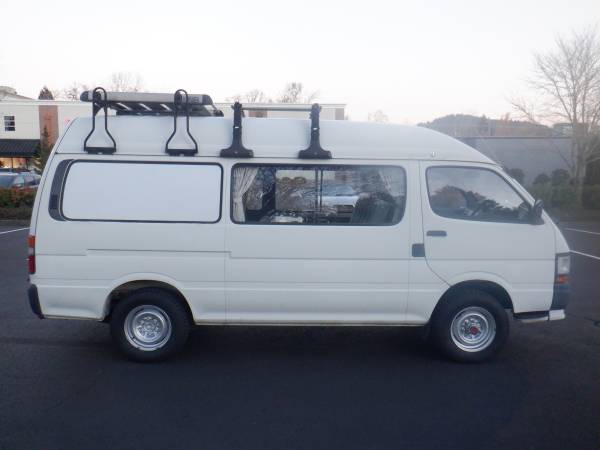 1994 Toyota Hiace Camper Van - 4x4 Diesel Sprinter Westfalia Camping... for sale in Happy valley, OR – photo 2