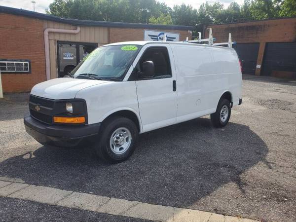 2013 CHEVROLET EXPRESS 2500 CARGO VAN - - by dealer for sale in Charlotte, NC – photo 3