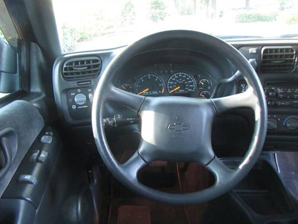 2000 Chevrolet Blazer LS 2dr - - by dealer - vehicle for sale in Shoreline, WA – photo 17