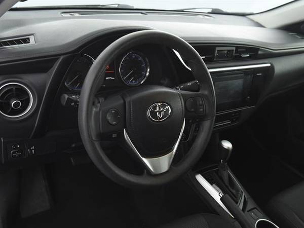 2017 Toyota Corolla LE Sedan 4D sedan Gray - FINANCE ONLINE for sale in Memphis, TN – photo 2