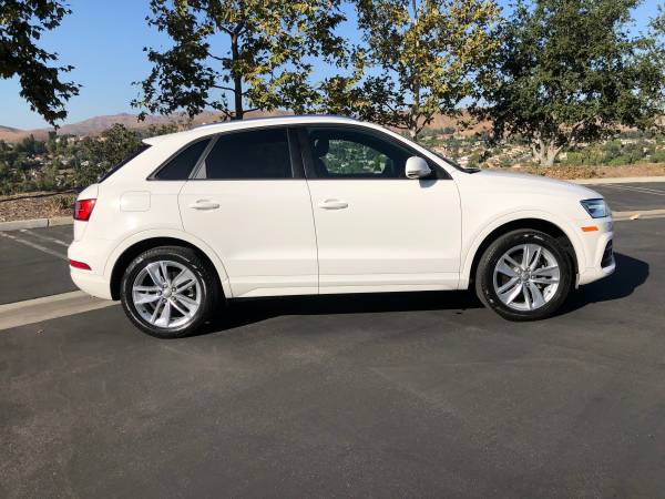 2017 Audi Q3 Premium 2.0T *Gently Driven* for sale in Moorpark, CA – photo 4