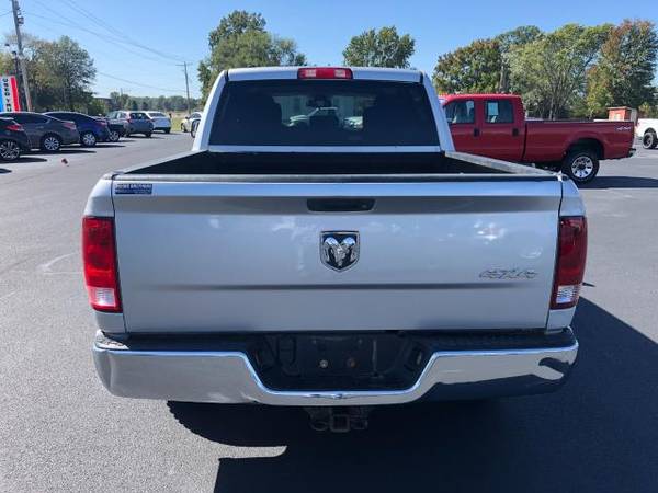 2016 RAM 1500 4WD Crew Cab 140.5 Tradesman - cars & trucks - by... for sale in Pinckneyville, IN – photo 4