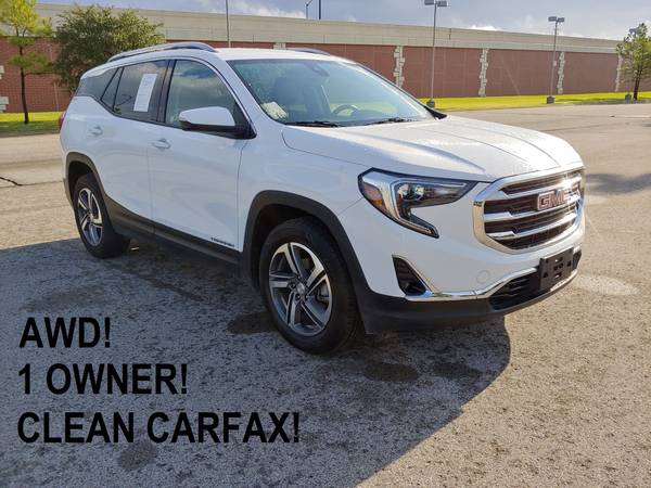 2020 GMC TERRAIN SLT AWD LEATHER LOADED! 1 OWNER! CLEAN CARFAX! -... for sale in Norman, KS – photo 2