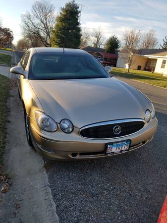 2005 Buick LaCrosse CXL - cars & trucks - by owner - vehicle... for sale in Roodhouse, IL – photo 2