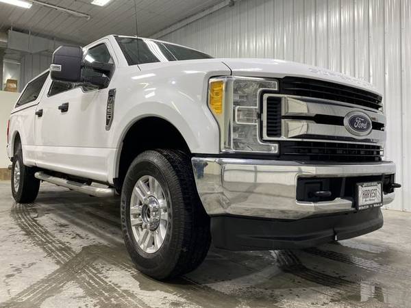 2017 Ford F250 Super Duty Crew Cab - Small Town & Family Owned! for sale in Wahoo, NE – photo 6