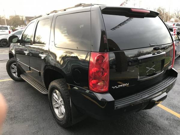 2014 GMC YUKON SLT $500-$1000 MINIMUM DOWN PAYMENT!! APPLY NOW!! -... for sale in Hobart, IL – photo 3