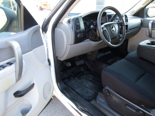 2013 CHEVROLET SILVERADO 1500 4 DOOR 4X2! 5.3L V8! ONE OWNER! for sale in El Paso, TX – photo 10