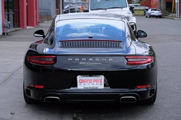 2019 Porsche 911 CARRERA - - by dealer - vehicle for sale in Portland, OR – photo 5