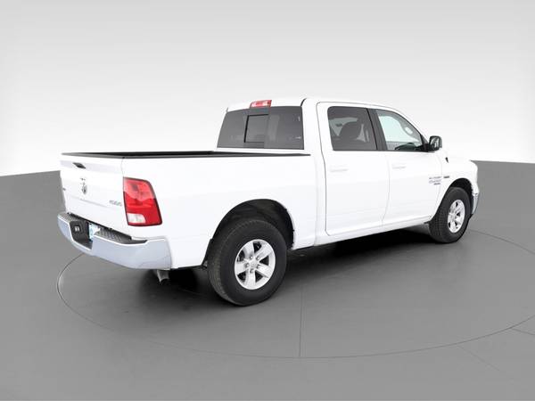 2020 Ram 1500 Classic Crew Cab SLT Pickup 4D 5 1/2 ft pickup White -... for sale in Holland , MI – photo 11