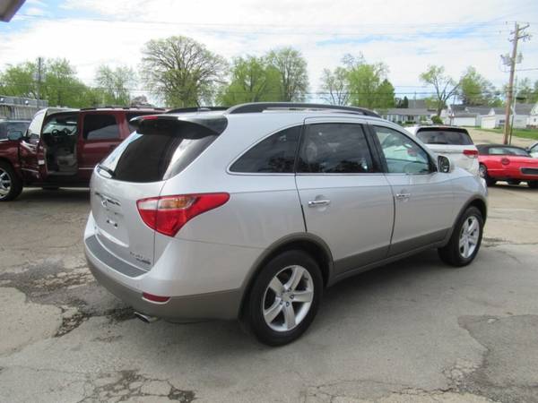 2008 Hyundai Veracruz Limited AWD 4dr Crossover - - by for sale in Bloomington, IL – photo 6