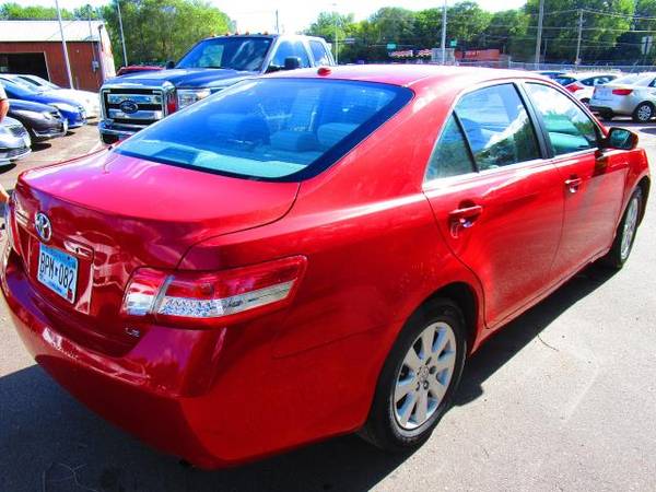 2011 Toyota Camry LE - cars & trucks - by dealer - vehicle... for sale in Lino Lakes, MN – photo 4