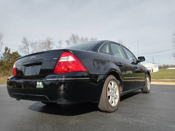 2006 Ford Five Hundred SEL - cars & trucks - by dealer - vehicle... for sale in Bloomington, IN – photo 18