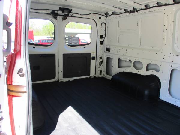 2012 Nissan NV1500 Cargo - - by dealer - vehicle for sale in Spencerport, NY – photo 13