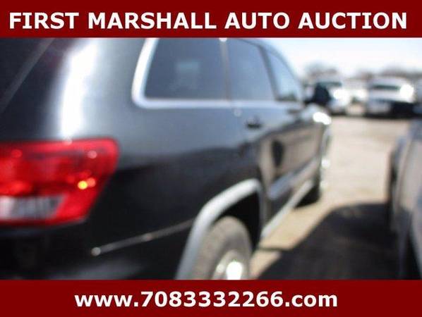 2011 Jeep Grand Cherokee 70th Anniversary - Auction Pricing - cars & for sale in Harvey, IL – photo 5