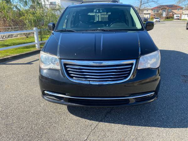 2010 CHRYSLER TOWN AND COUNTRY MINIVAN - cars & trucks - by dealer -... for sale in Island Park, NY – photo 10