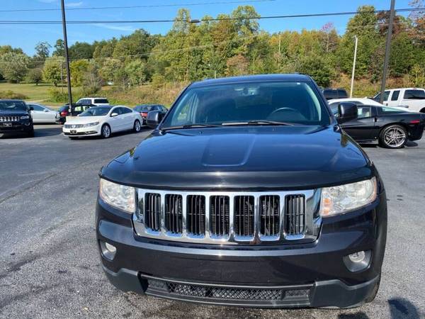 2013 JEEP GRAND CHEROKEE--LAREDO--4WD--128K MILES--BLUE - cars &... for sale in Lenoir, NC – photo 3