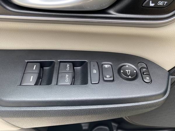 2018 Honda CR-V Touring - cars & trucks - by dealer - vehicle... for sale in Plainfield, IN – photo 19