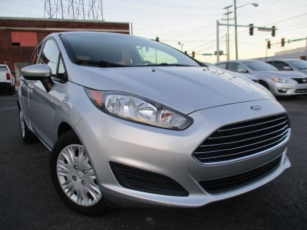 2016 Ford Fiesta Low Miles/Gas Saver & Clean Title - cars & for sale in Roanoke, VA – photo 3
