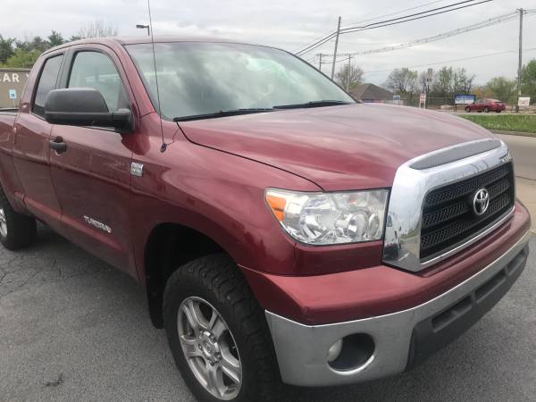 2007 Toyota Tundra SR5 Double Cab 4X4 - - by dealer for sale in NICHOLASVILLE, KY