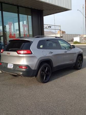 2017 Jeep Cherokee 75th Anniversary Edition - - by for sale in Wenatchee, WA – photo 7