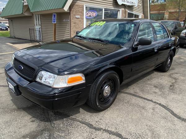 2009 Ford Crown Victoria Police Interceptor ONLY 250 hours - cars & for sale in Cross Plains, WI – photo 18