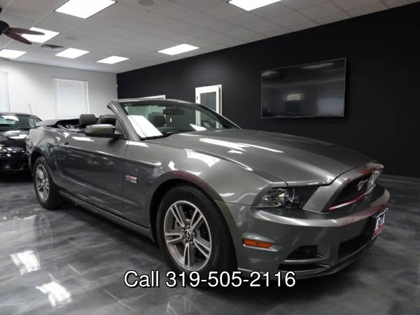 2013 Ford Mustang V6 Convertible - - by dealer for sale in Waterloo, IA – photo 3