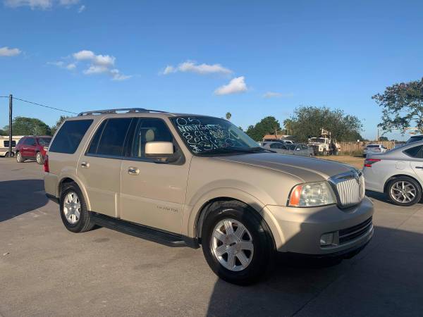 2005 LINCOLN NAVIGATOR - cars & trucks - by dealer - vehicle... for sale in Port Isabel, TX – photo 7